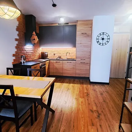 Loft & Marine Apartment *